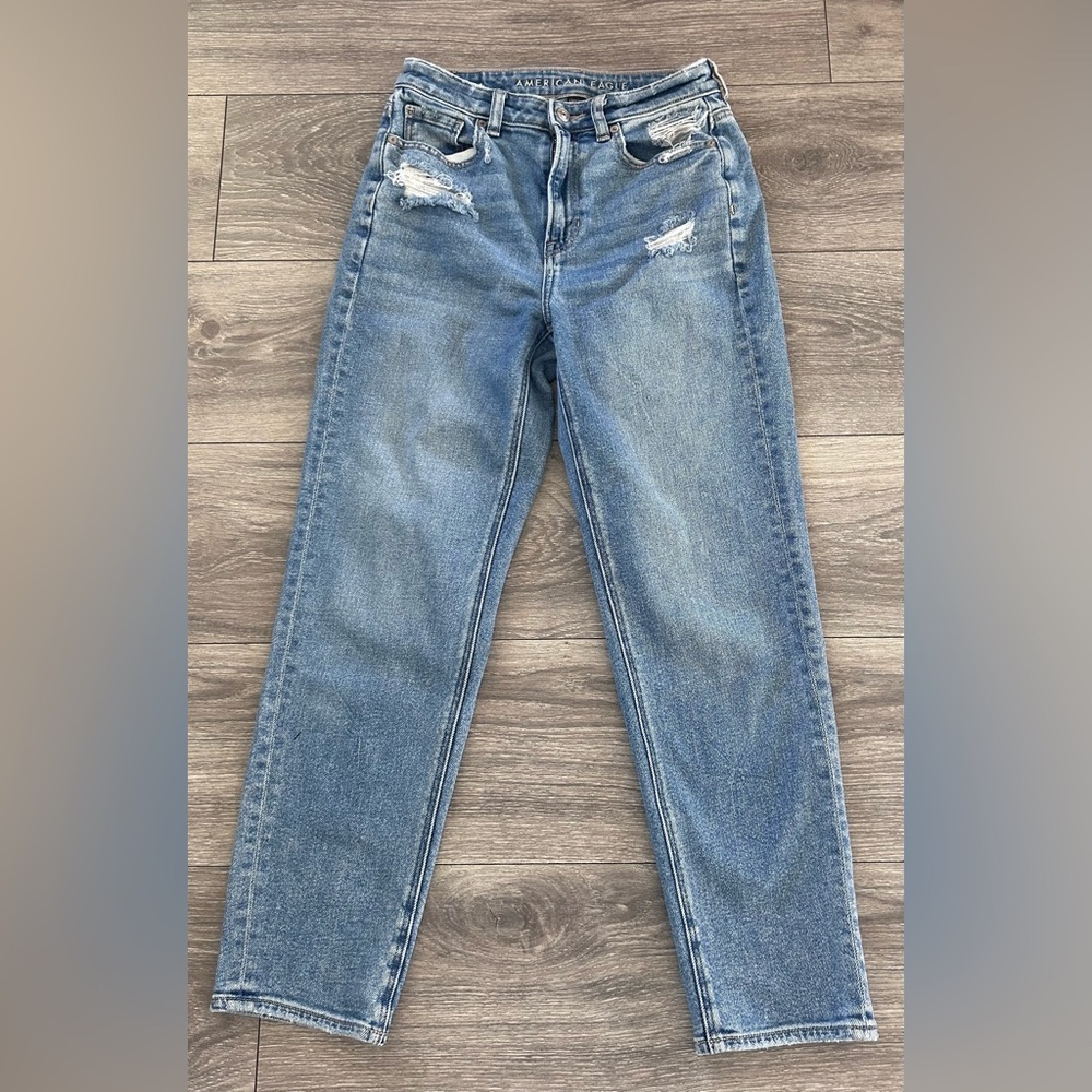 American Eagle Stretch Curvy Mom Blue Jeans Women's Size 2  Straight Leg 0020